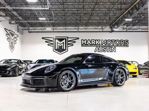 2020 Porsche 911 Carrera Coupe RWD
