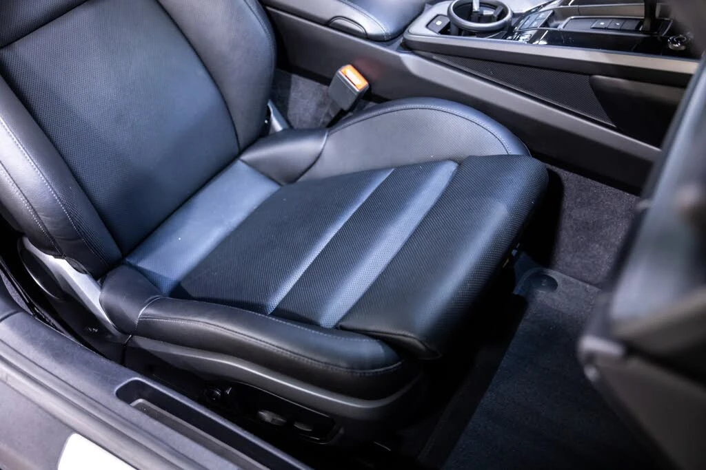 2020 Porsche 992 Carrera - Image 30 of 31
