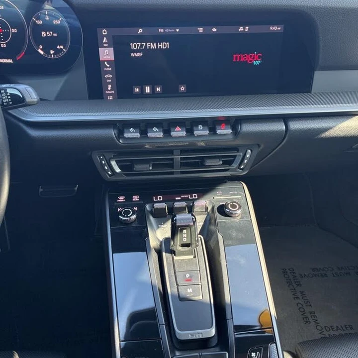 2020 Porsche 992 Carrera - Image 19 of 24