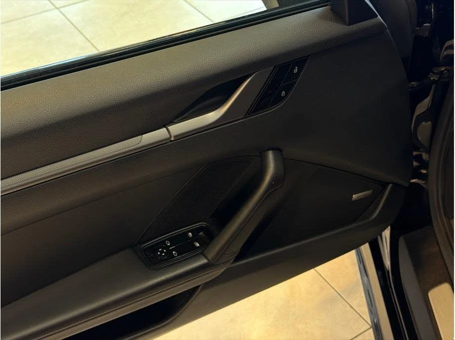 2020 Porsche 992 Carrera - Image 11 of 31