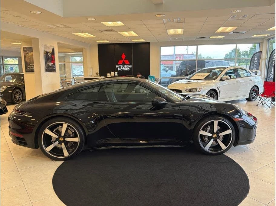 2020 Porsche 992 Carrera - Image 4 of 31