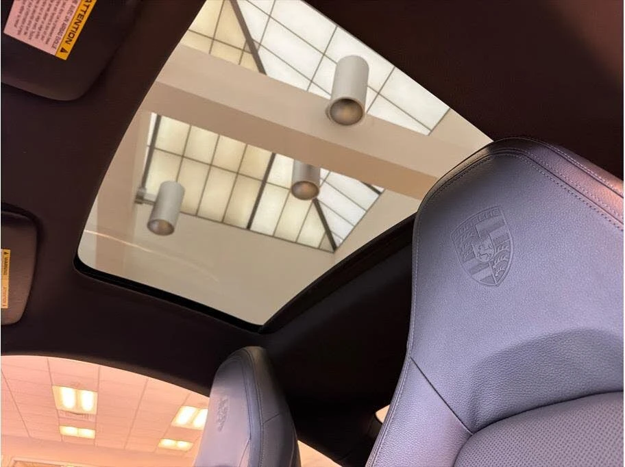 2020 Porsche 992 Carrera - Image 25 of 31