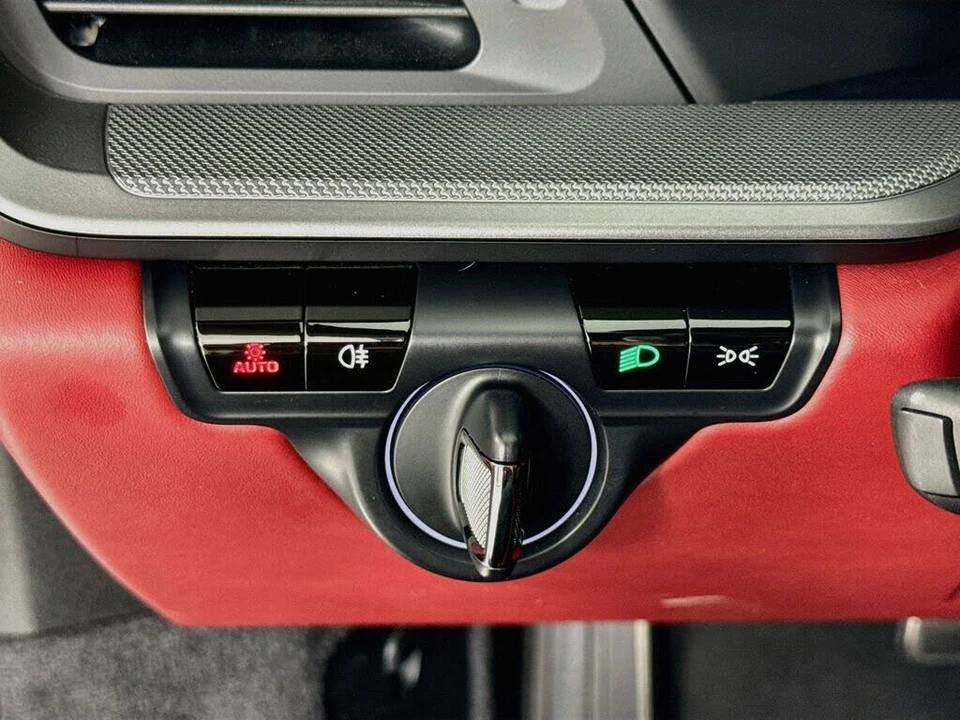 2020 Porsche 992 Carrera - Image 14 of 31