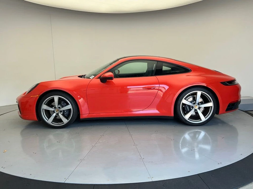 2020 Porsche 992 Carrera - Image 2 of 27