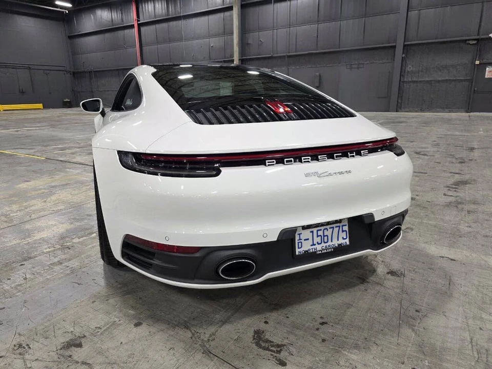 2020 Porsche 992 Carrera - Image 27 of 31