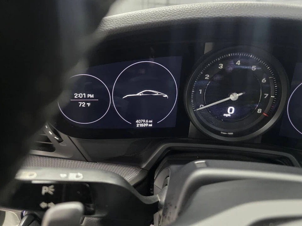 2020 Porsche 992 Carrera - Image 17 of 31