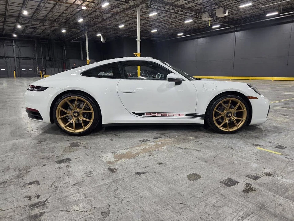 2020 Porsche 992 Carrera - Image 31 of 31
