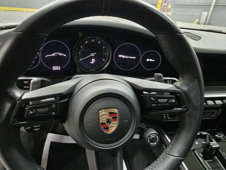 2020 Porsche 992 Carrera - Image 16 of 31