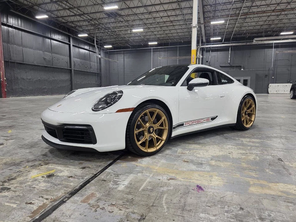 2020 Porsche 992 Carrera - Image 5 of 31