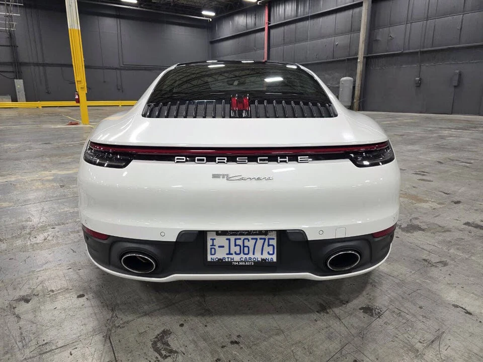 2020 Porsche 992 Carrera - Image 28 of 31