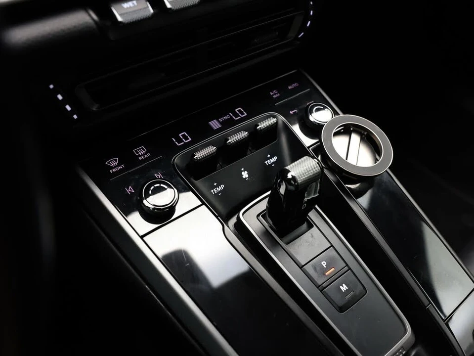 2020 Porsche 992 Carrera - Image 19 of 31
