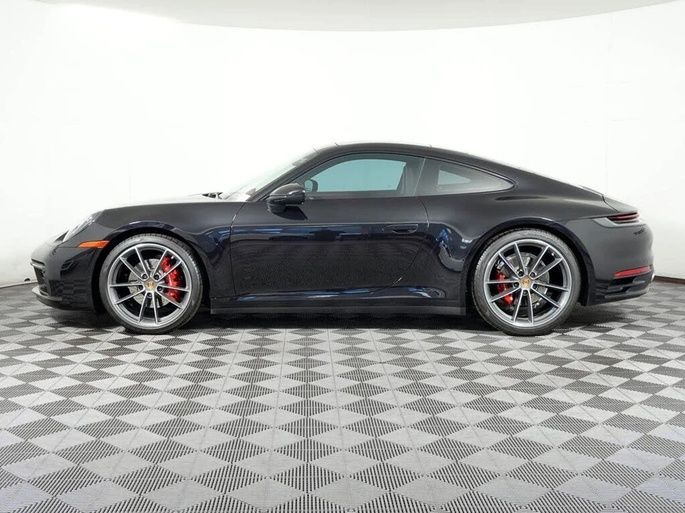 2020 Porsche 992 Carrera - Image 2 of 31