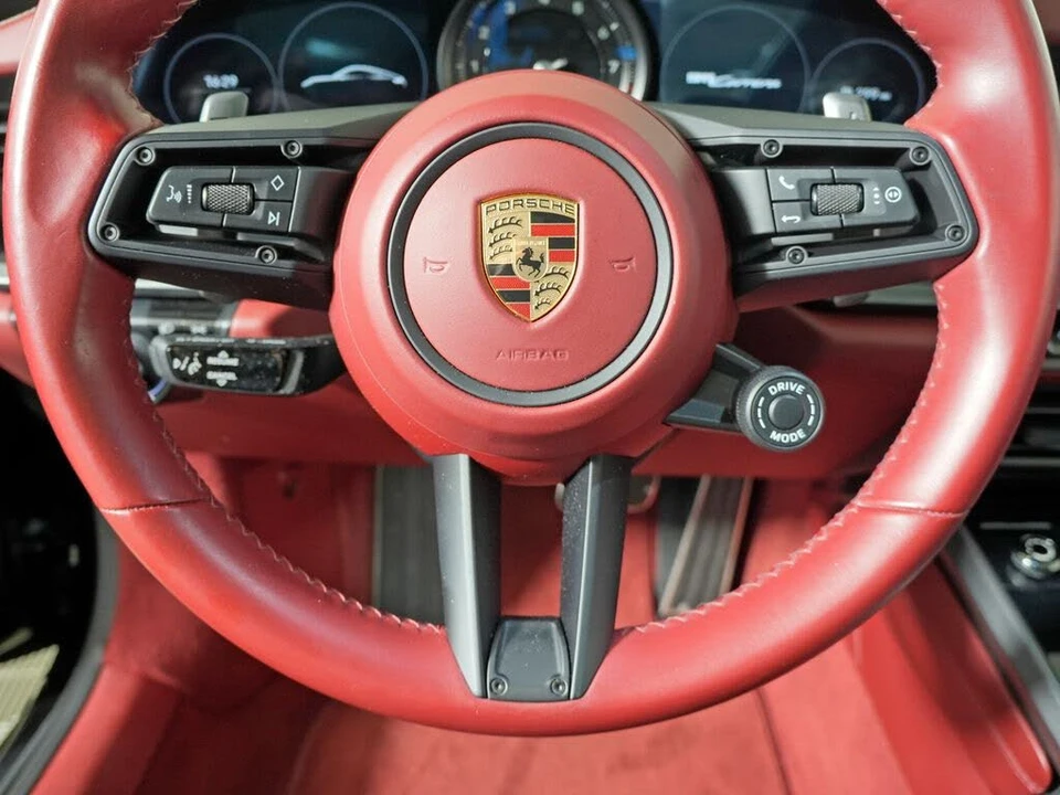 2020 Porsche 992 Carrera - Image 27 of 31