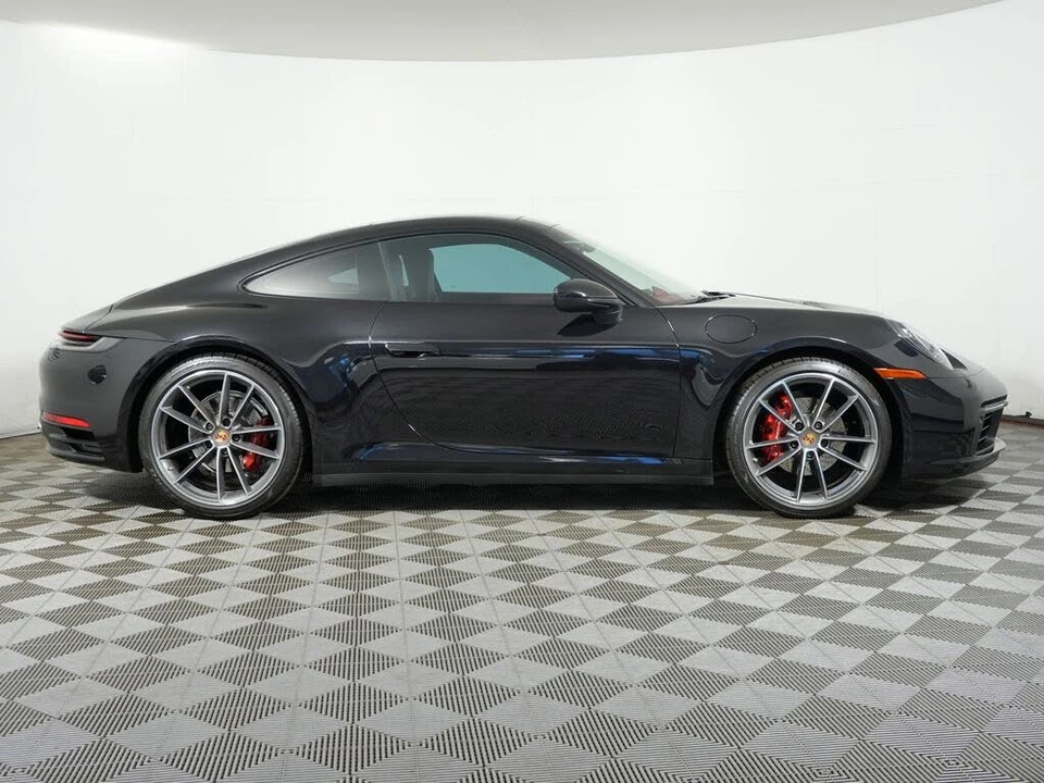 2020 Porsche 992 Carrera - Image 8 of 31