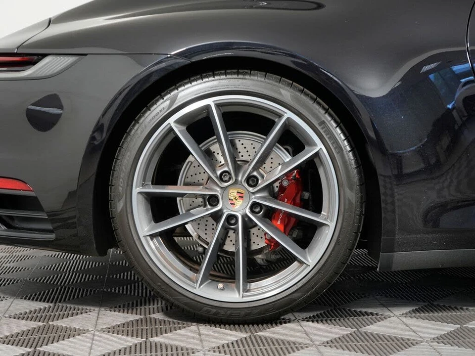 2020 Porsche 992 Carrera - Image 18 of 31