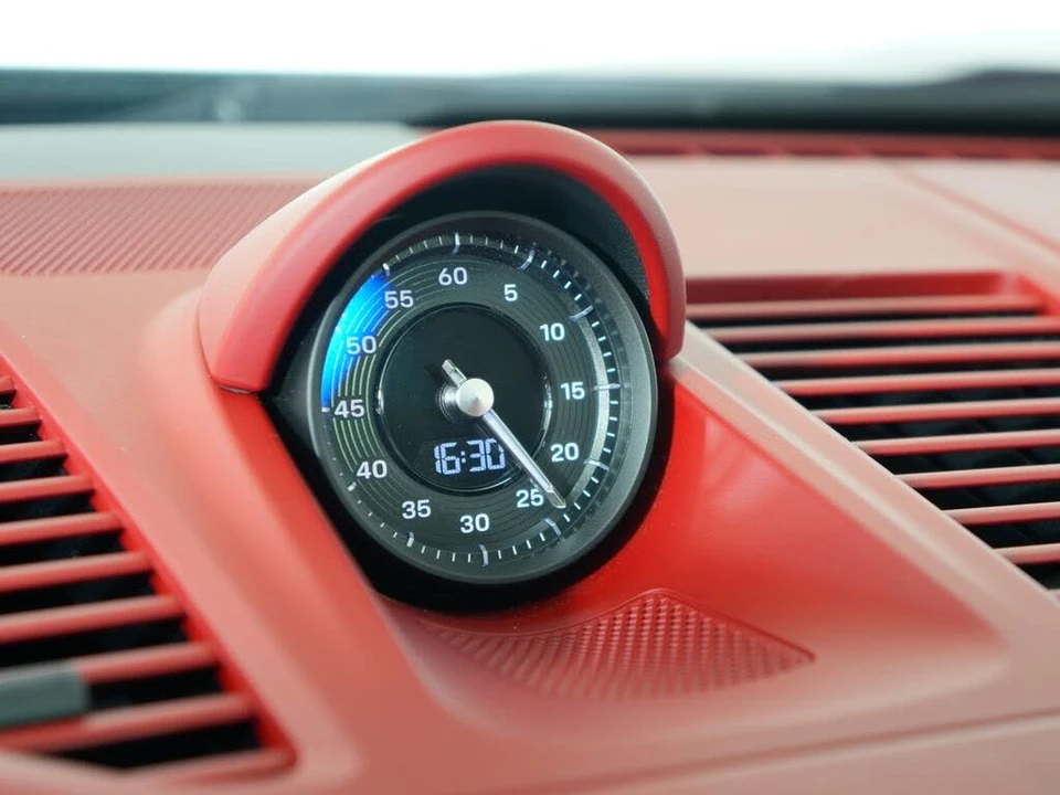 2020 Porsche 992 Carrera - Image 30 of 31