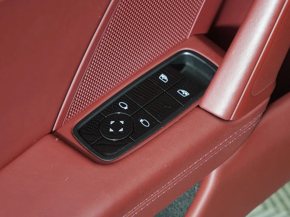 2020 Porsche 992 Carrera - Image 21 of 31