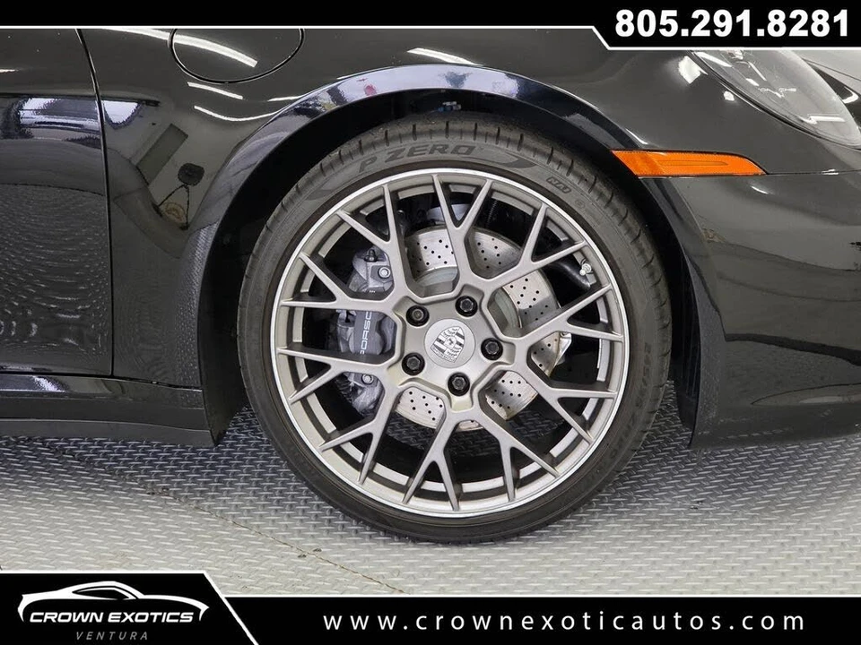 2020 Porsche 992 Carrera - Image 9 of 25
