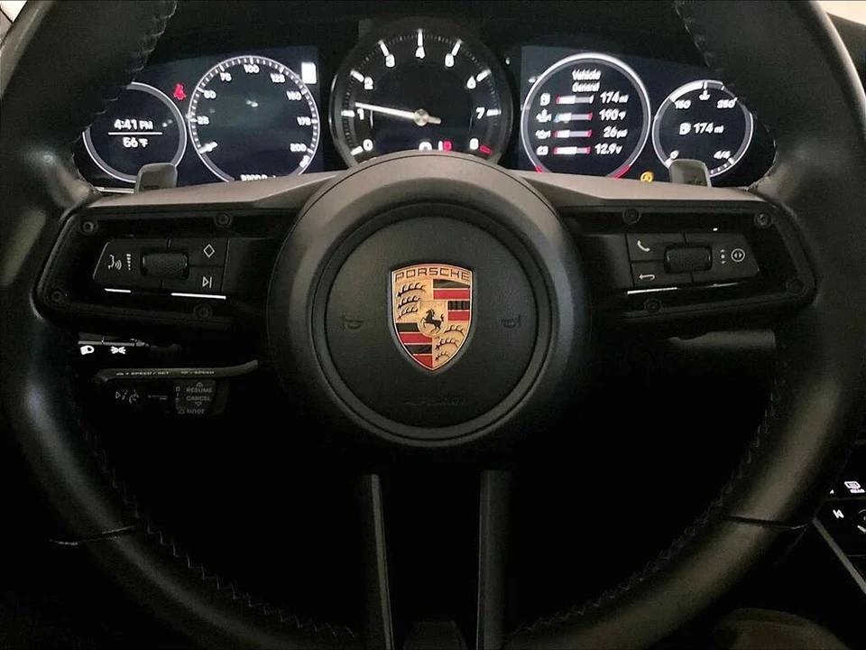 2020 Porsche 992 Carrera - Image 16 of 31