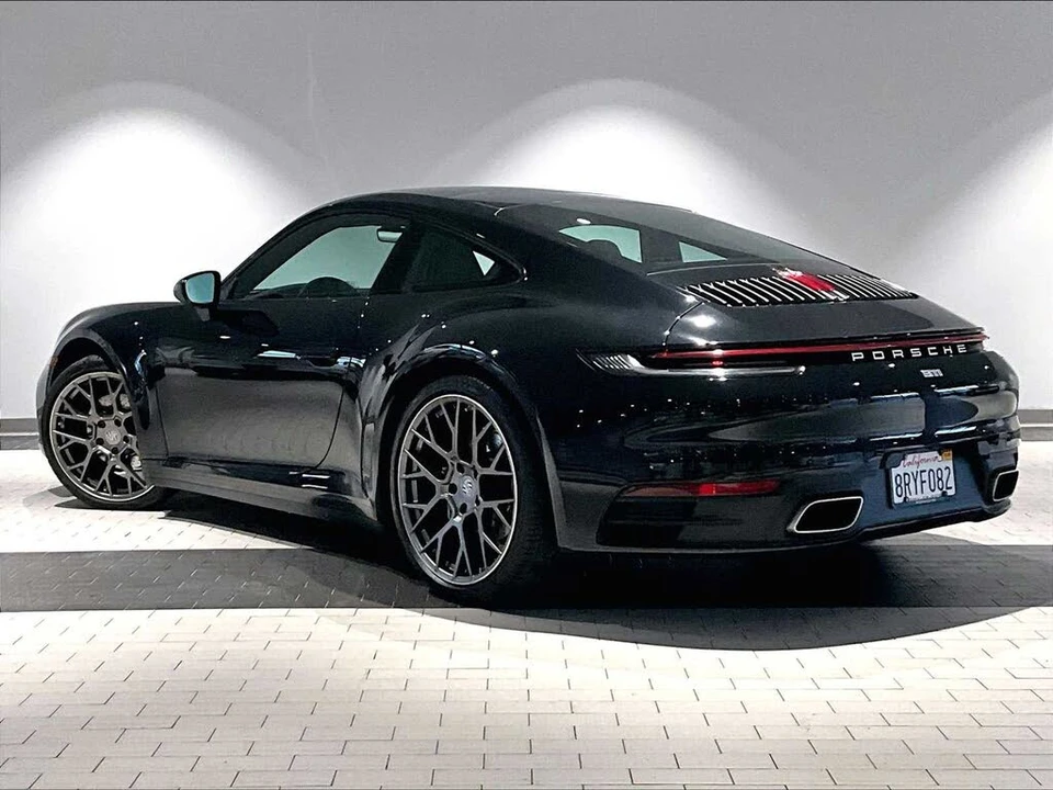 2020 Porsche 992 Carrera - Image 3 of 31