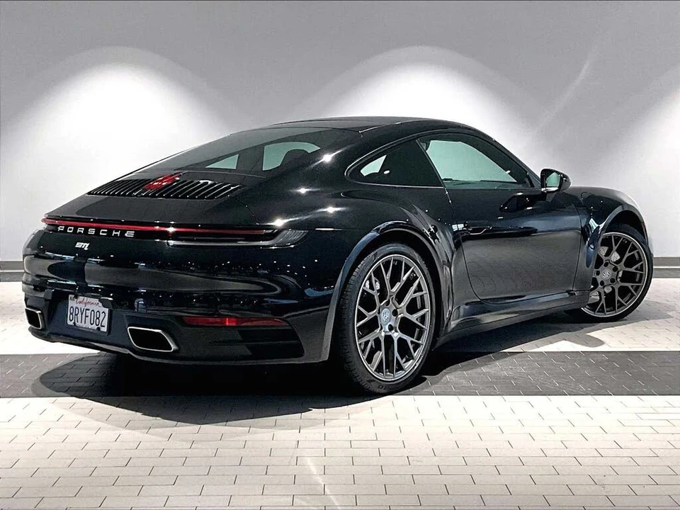 2020 Porsche 992 Carrera - Image 8 of 31
