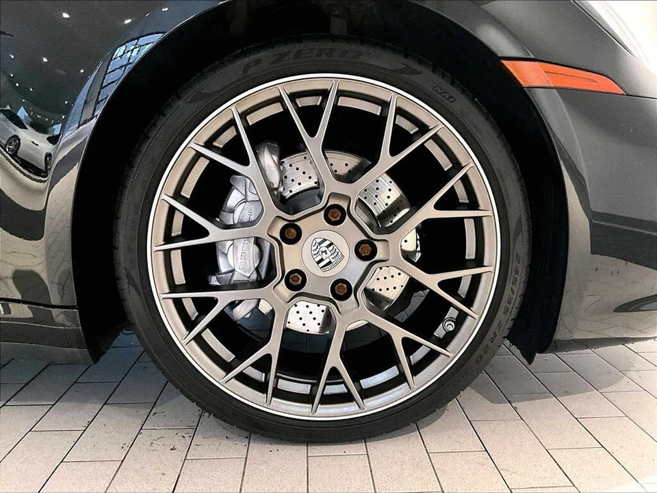 2020 Porsche 992 Carrera - Image 12 of 31