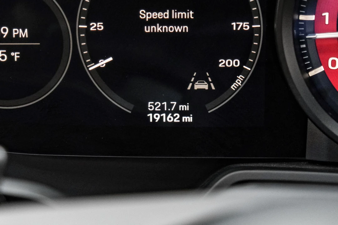 2020 Porsche 992 Carrera - Image 18 of 31
