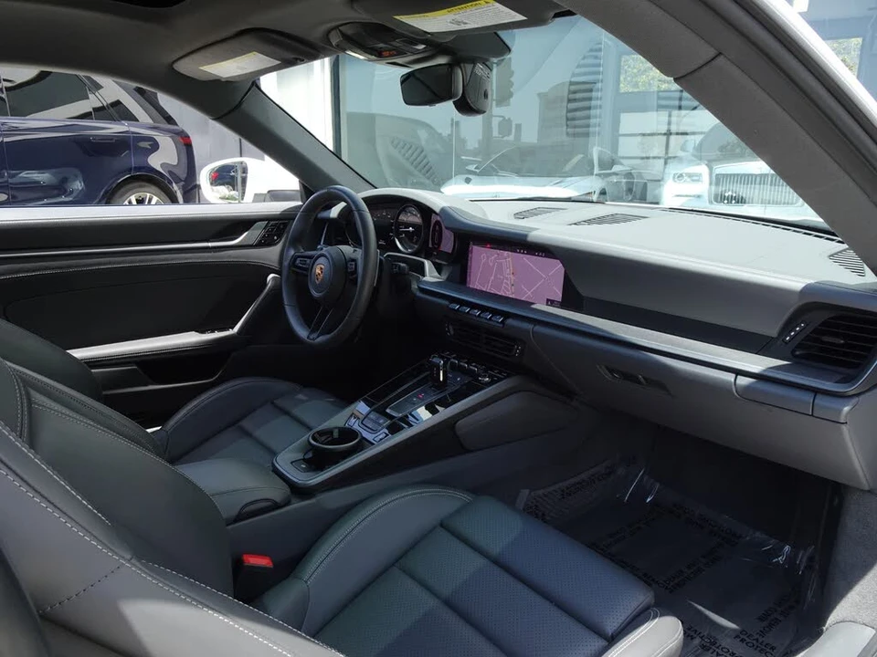 2020 Porsche 992 Carrera - Image 15 of 19