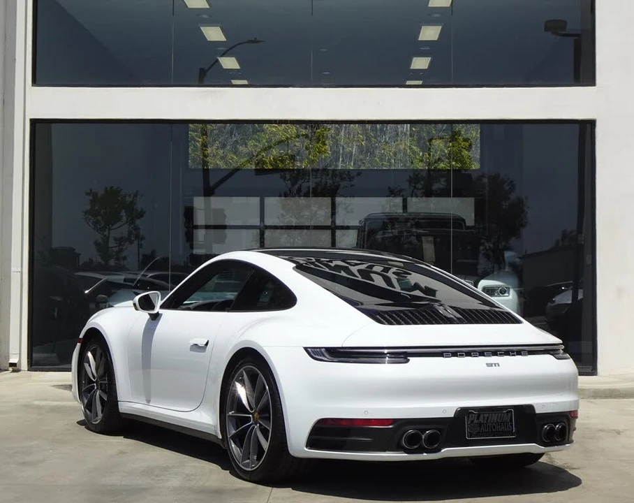 2020 Porsche 992 Carrera - Image 4 of 19