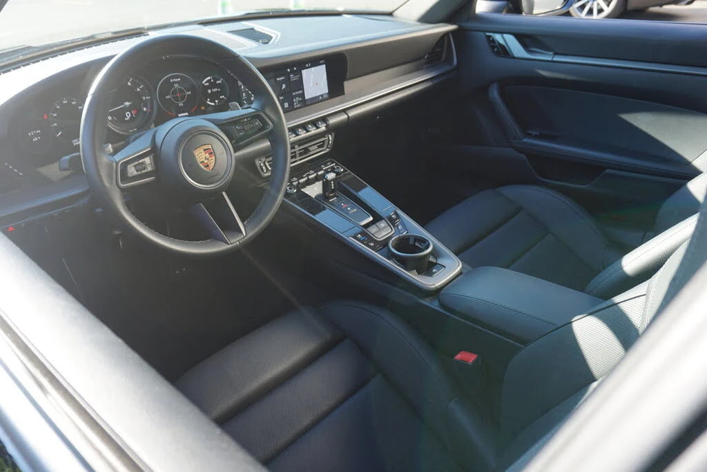 2020 Porsche 992 Carrera - Image 4 of 6