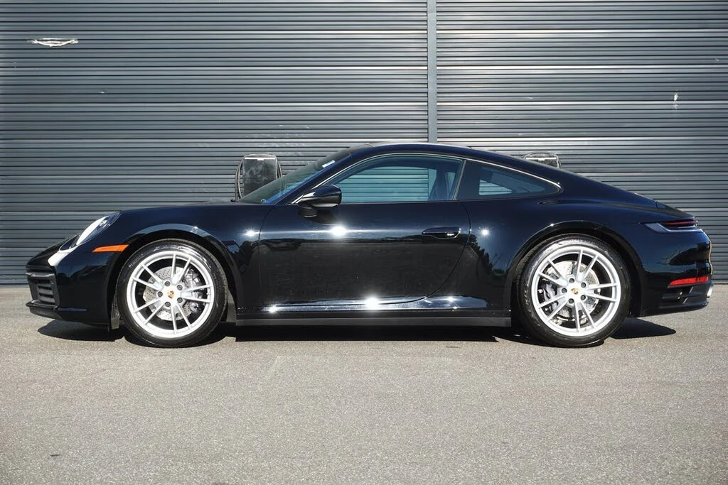 2020 Porsche 992 Carrera - Image 2 of 6