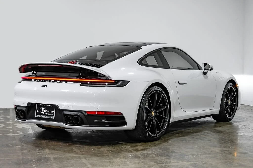 2020 Porsche 992 Carrera - Image 8 of 31
