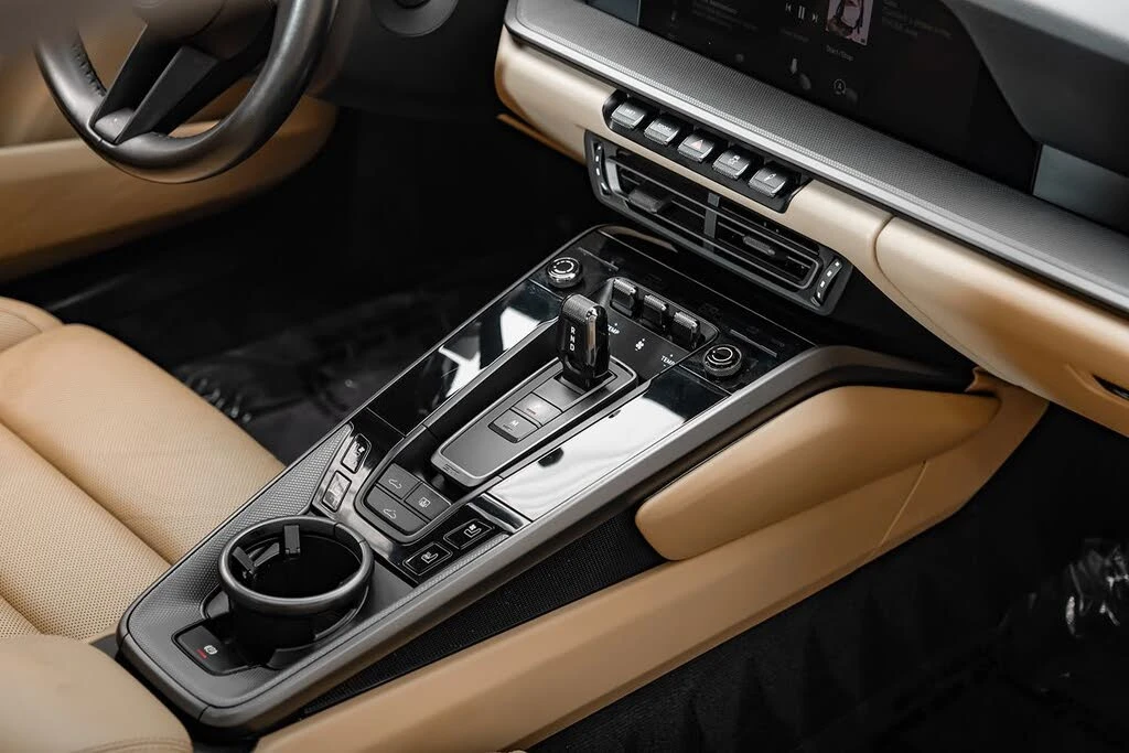 2020 Porsche 992 Carrera - Image 21 of 31