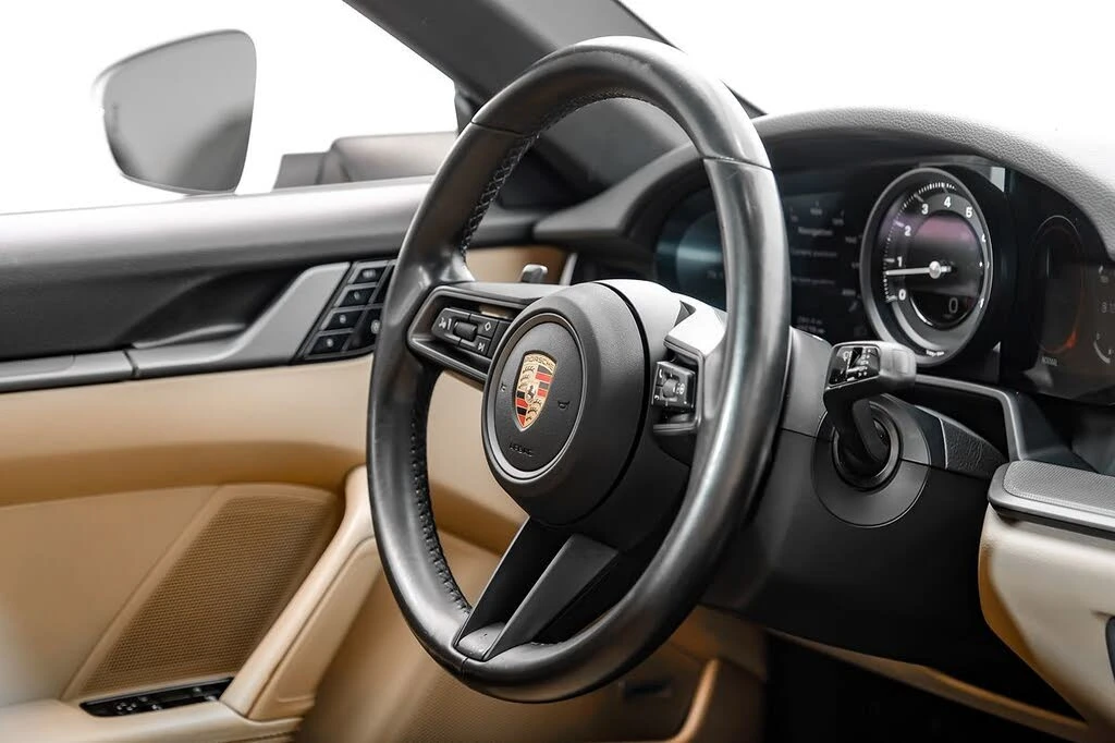 2020 Porsche 992 Carrera - Image 12 of 31