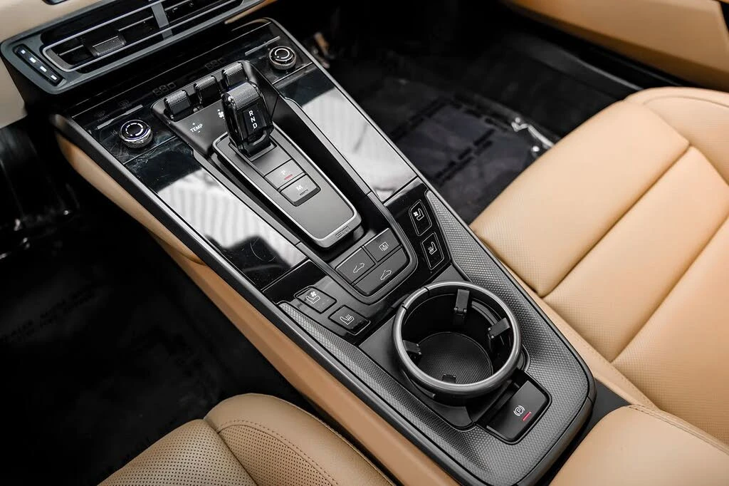 2020 Porsche 992 Carrera - Image 22 of 31