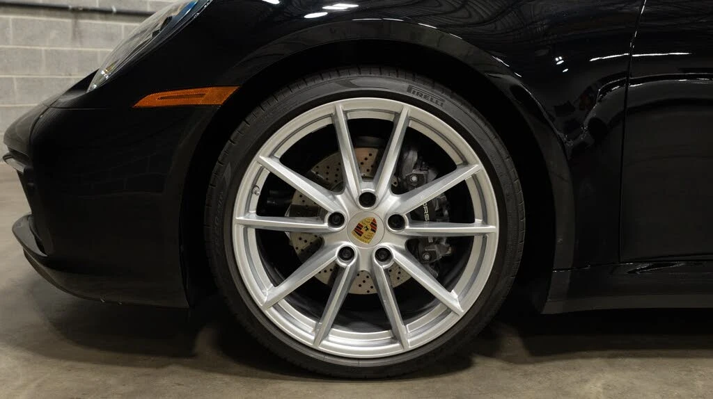 2020 Porsche 992 Carrera - Image 29 of 31