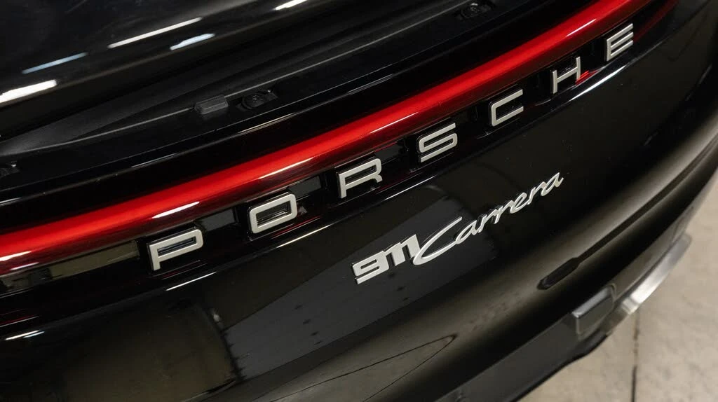 2020 Porsche 992 Carrera - Image 12 of 31