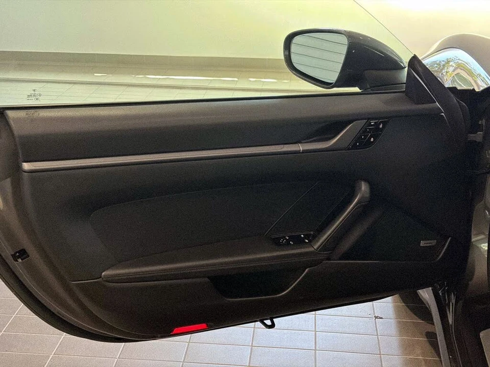 2020 Porsche 992 Carrera - Image 11 of 22