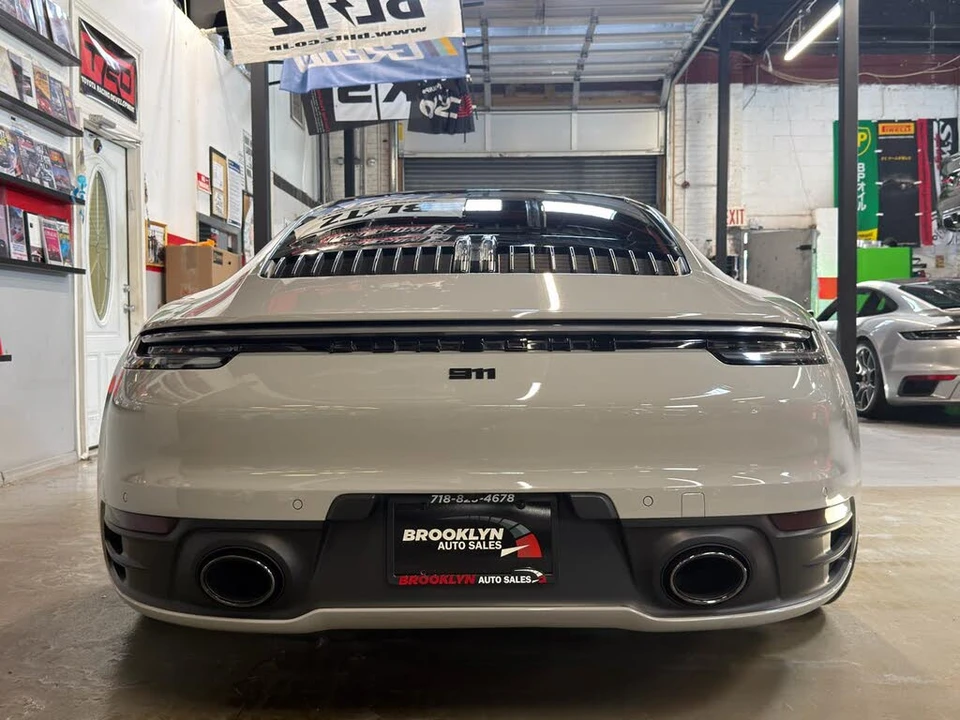 2020 Porsche 992 Carrera - Image 8 of 27