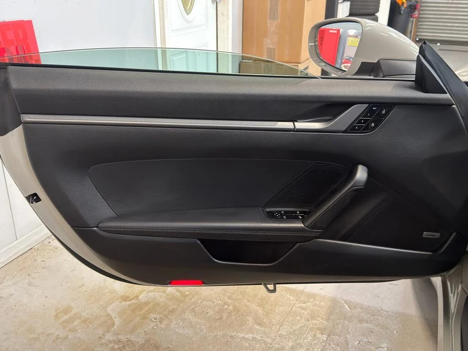 2020 Porsche 992 Carrera - Image 17 of 27