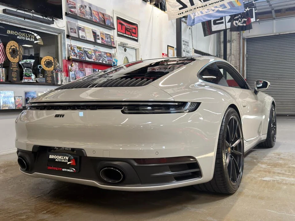 2020 Porsche 992 Carrera - Image 7 of 27