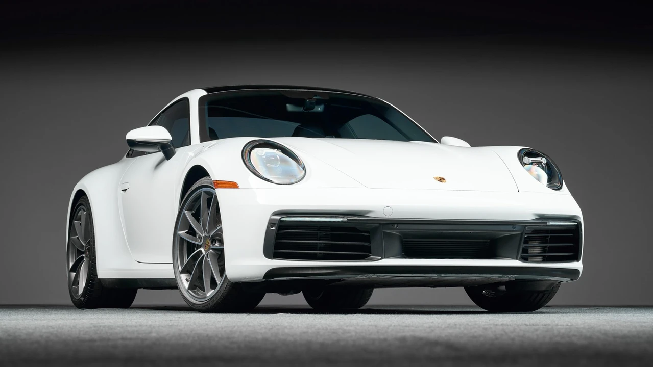 2020 Porsche 992 Carrera - Image 6 of 31