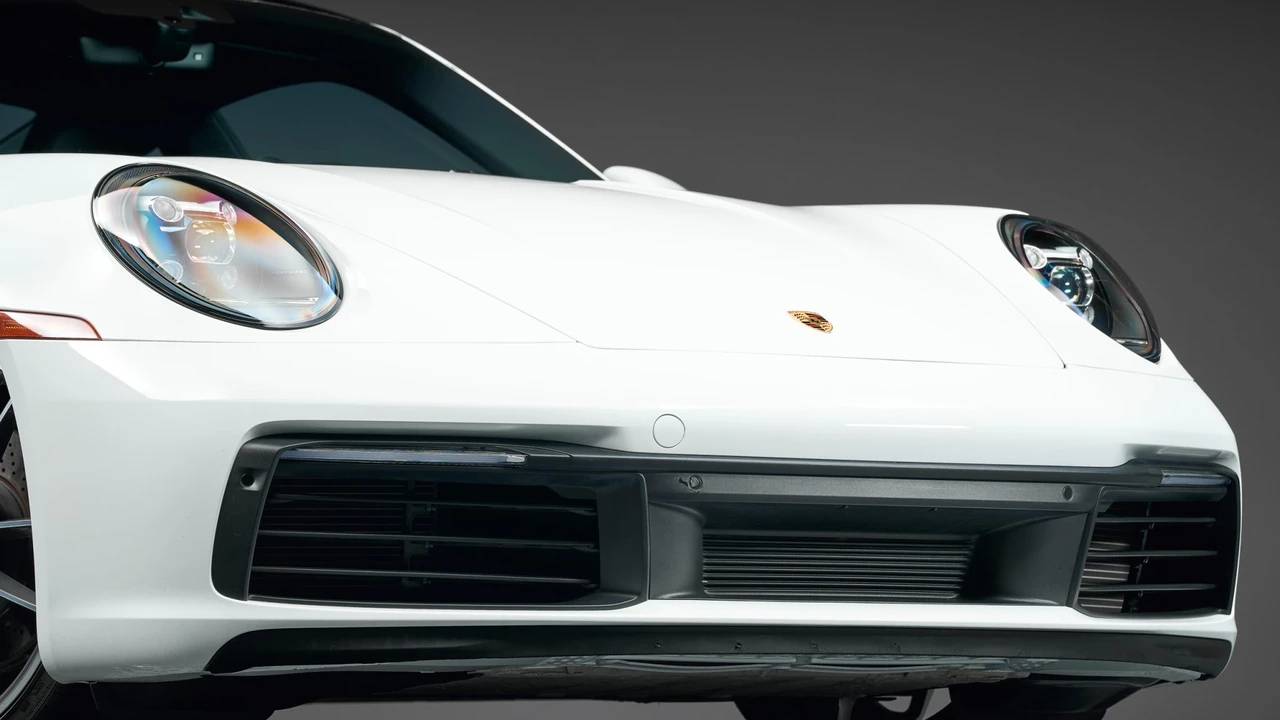 2020 Porsche 992 Carrera - Image 26 of 31