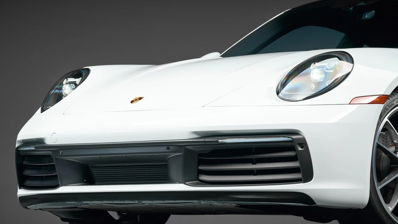 2020 Porsche 992 Carrera - Image 27 of 31