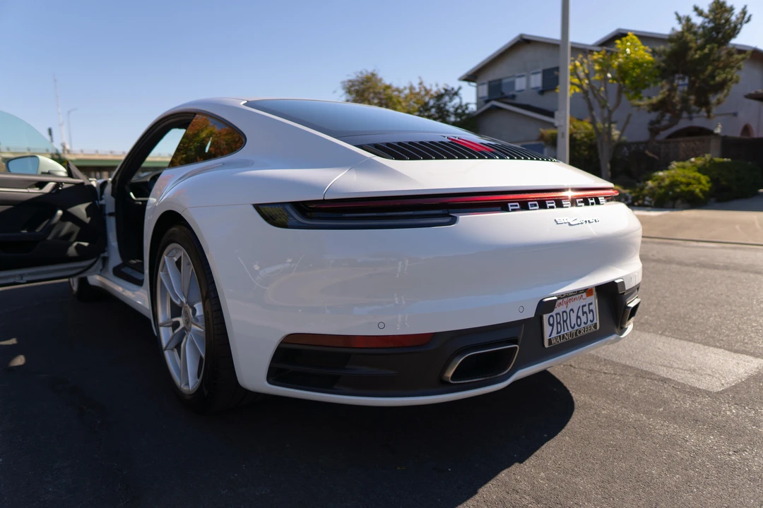 2020 Porsche 992 Carrera - Image 15 of 31