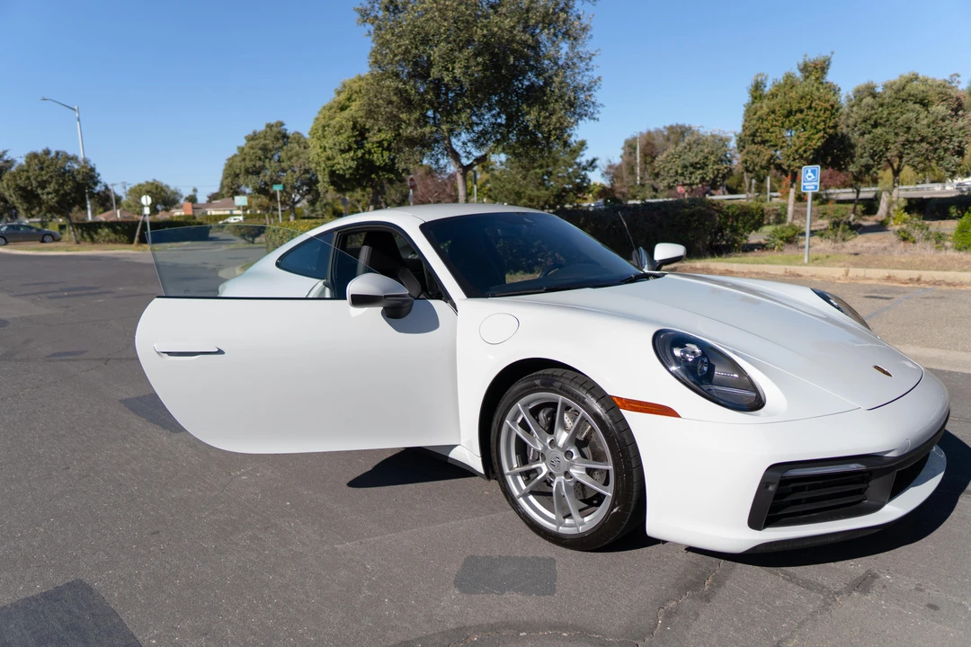 2020 Porsche 992 Carrera - Image 22 of 31