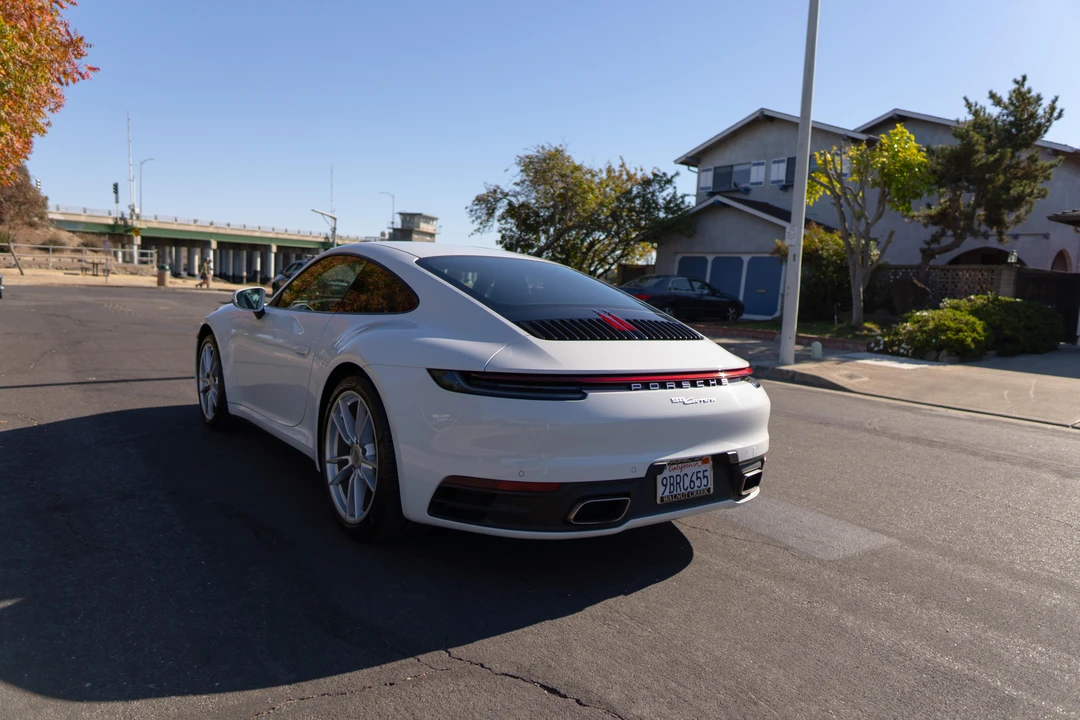 2020 Porsche 992 Carrera - Image 14 of 31
