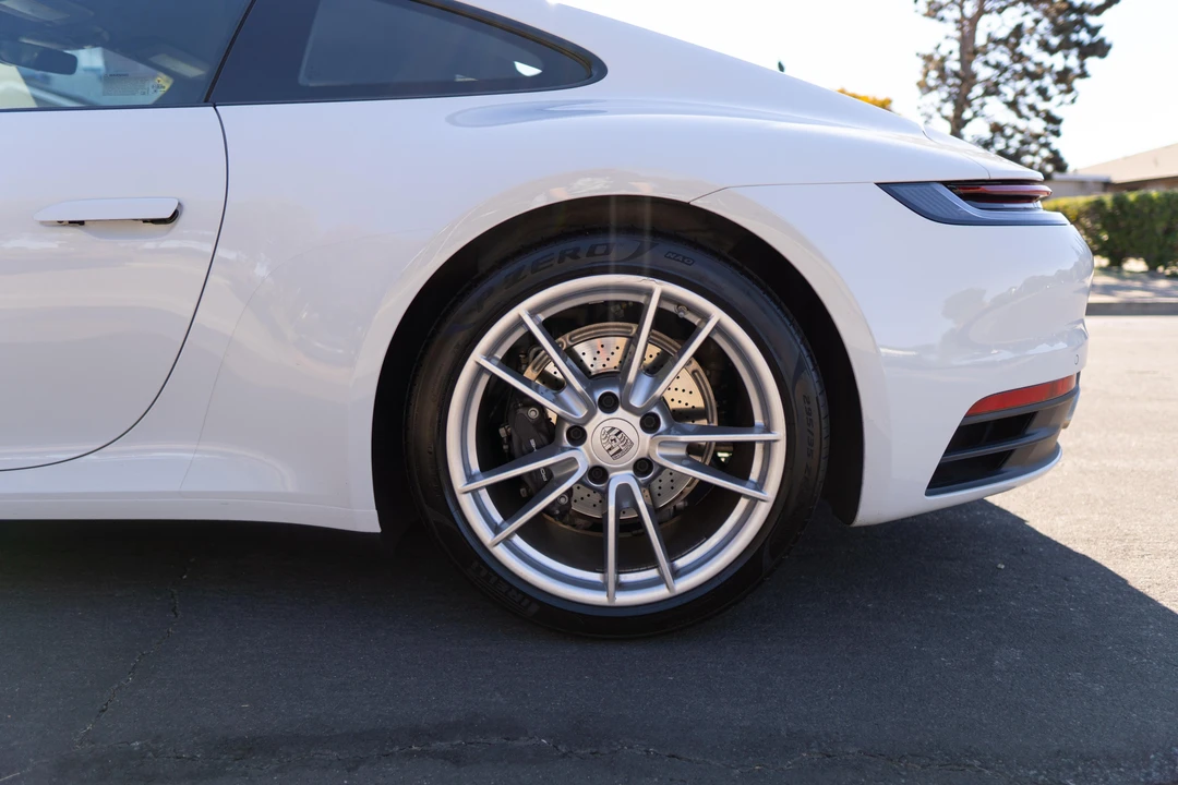 2020 Porsche 992 Carrera - Image 29 of 31