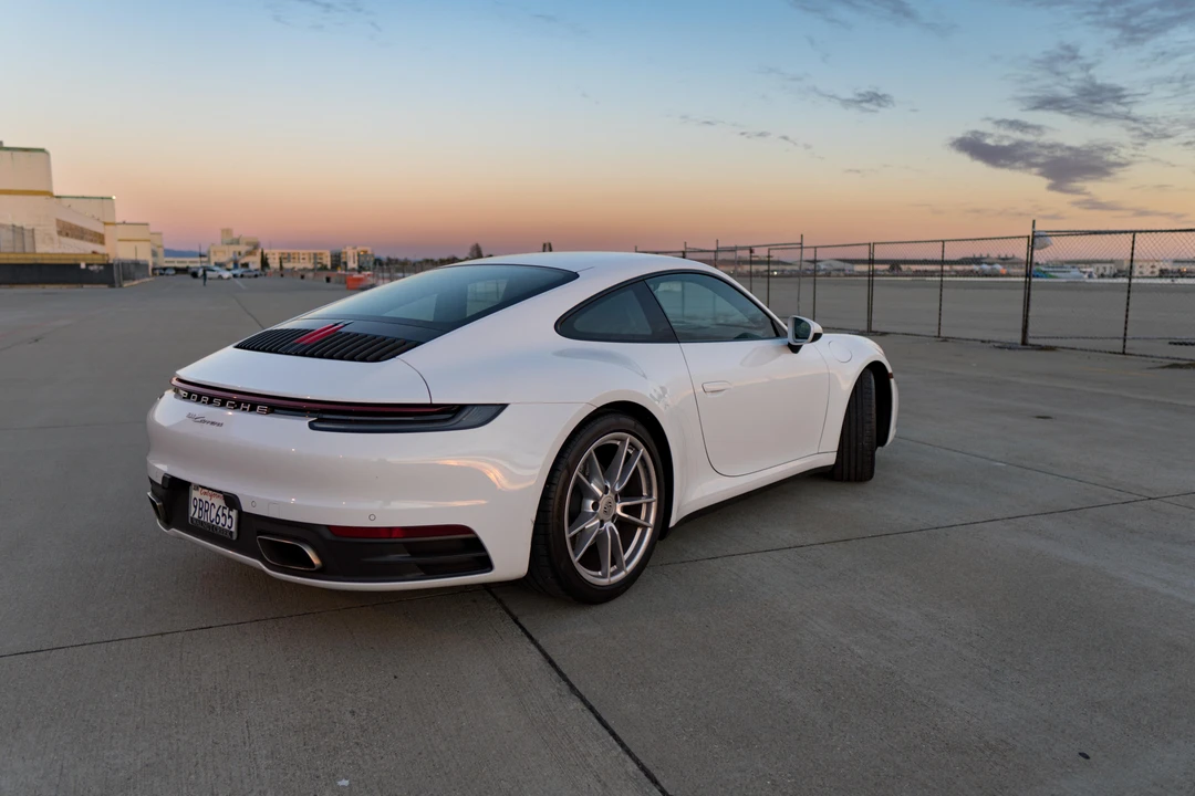 2020 Porsche 992 Carrera - Image 20 of 31