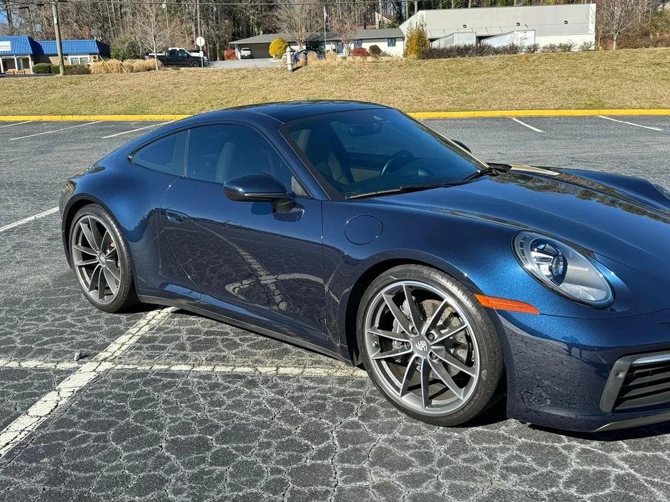 2020 Porsche 992 Carrera - Image 17 of 29